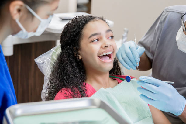Best Emergency Tooth Extraction  in Indio, CA