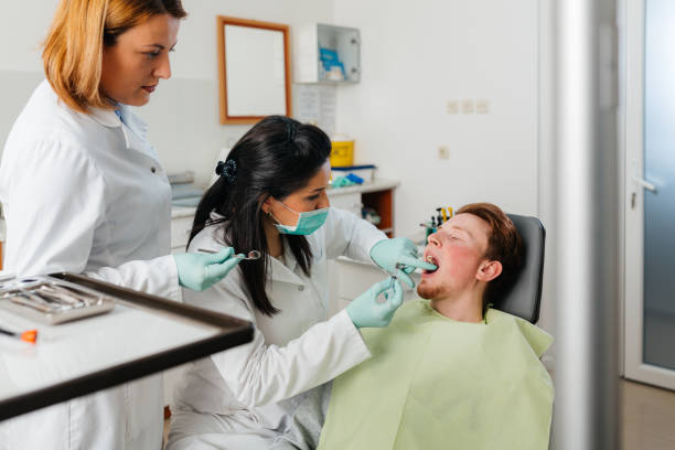 Best Urgent Tooth Repair  in Indio, CA